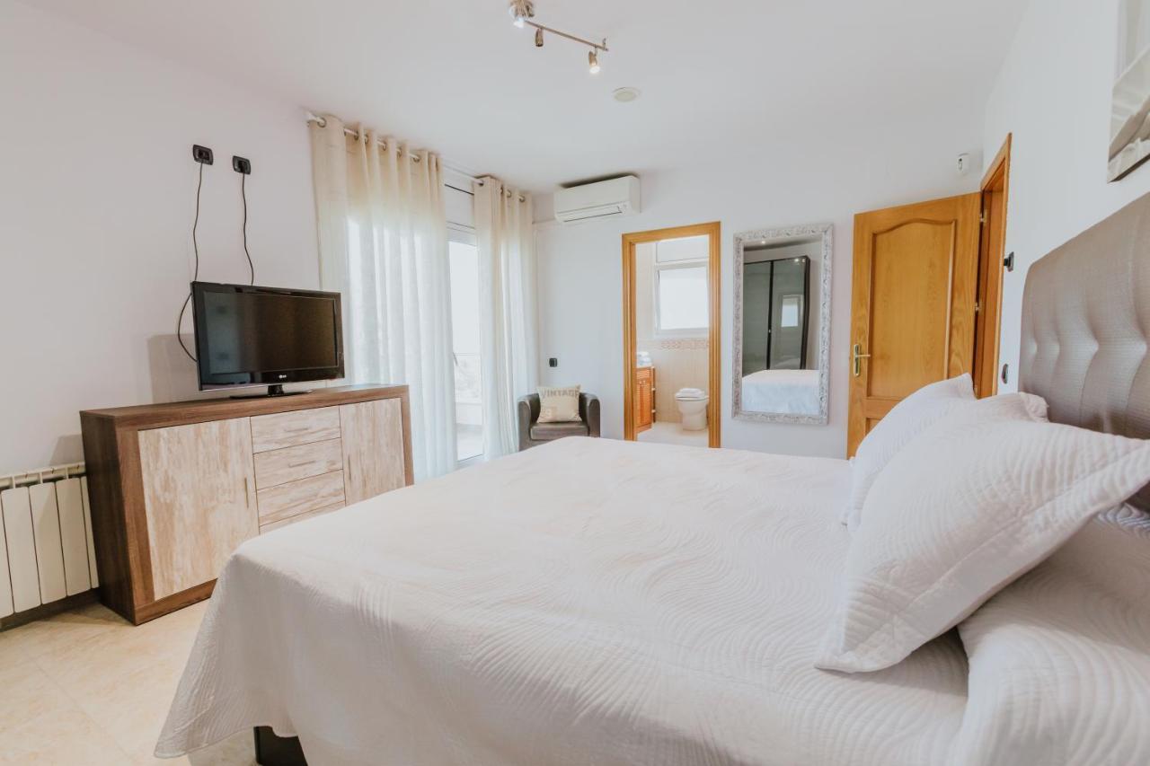 Collbato Resort. Екстер'єр фото